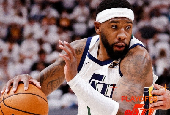 关于多伦多猛龙训练开放日；赛前绝杀压哨引欢呼；法甲在即；医务组通报恢复的信息